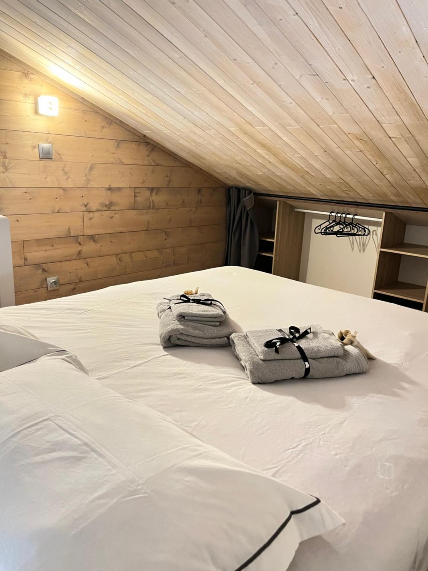 Le Petit Chalet Addicted To Paradise Tignes Bagian luar foto